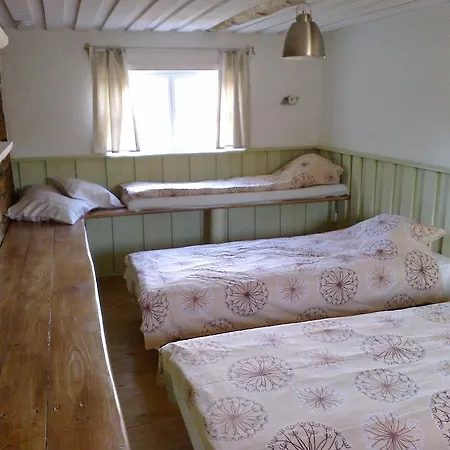 Toomarahva Farm stay *